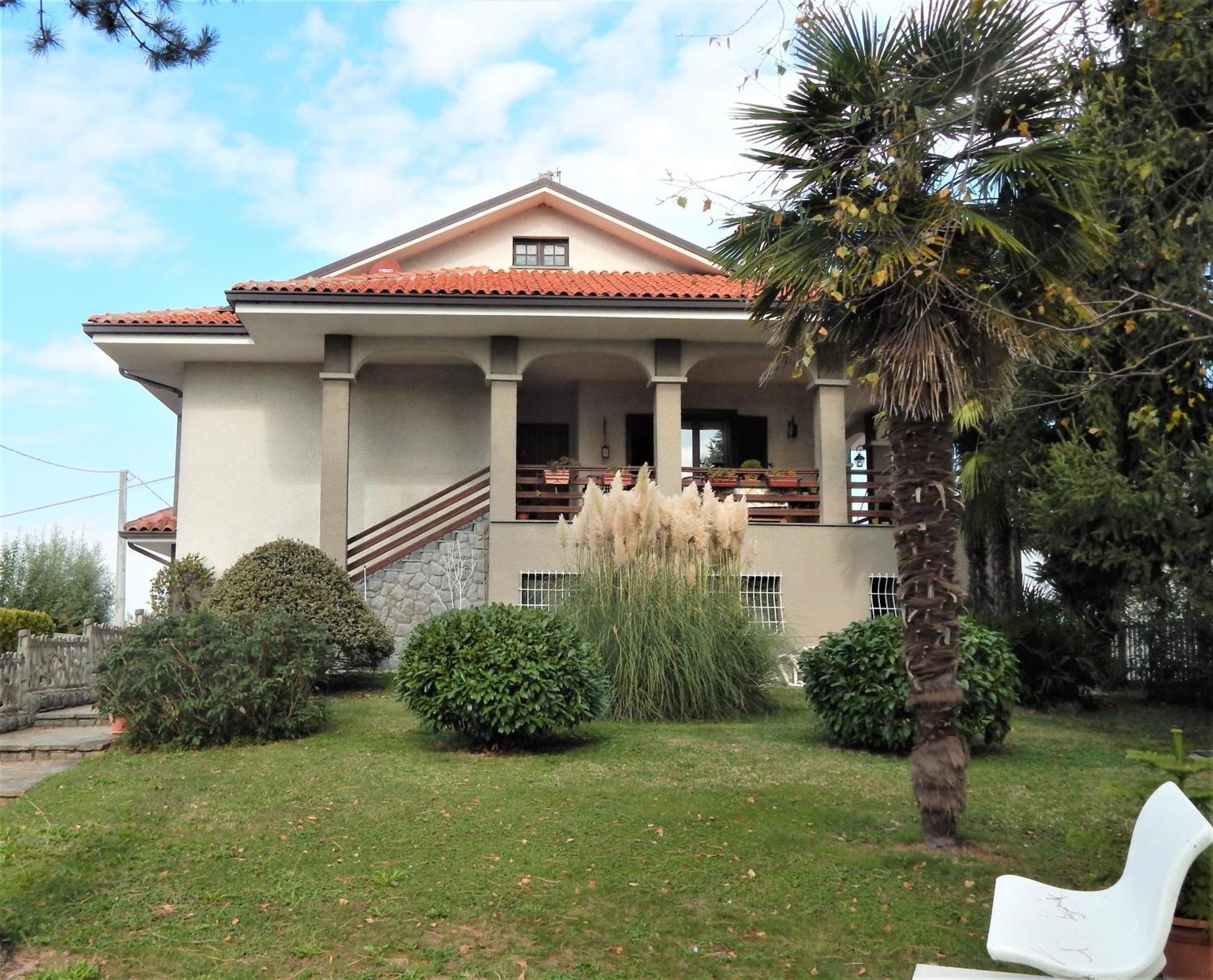 Bed and Breakfast Amo' Le Langhe Narzole Exteriér fotografie